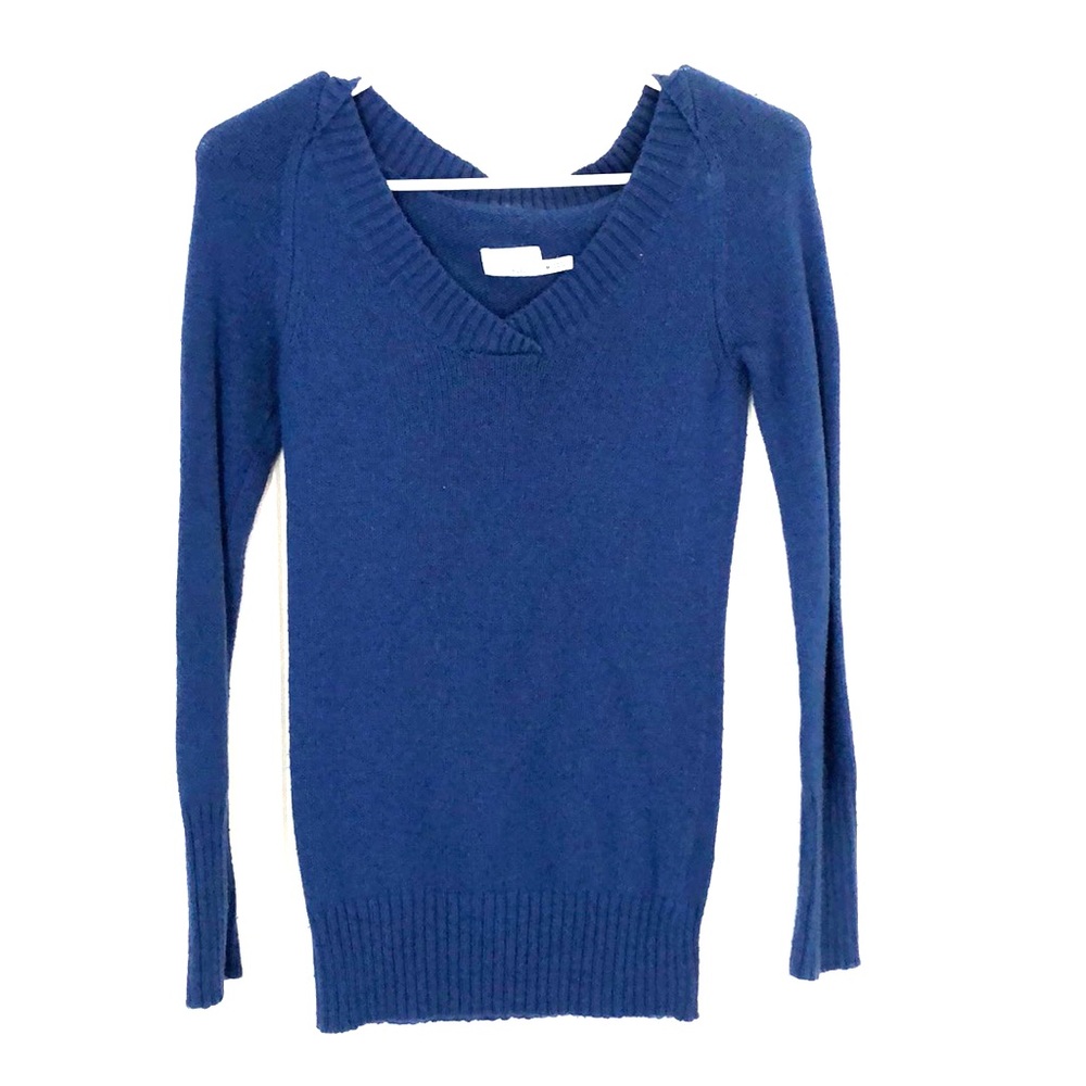 V-neck blue sweater
